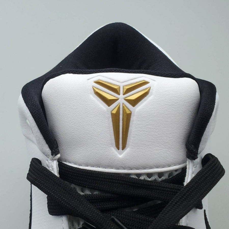 Zoom Kobe 4 Protro