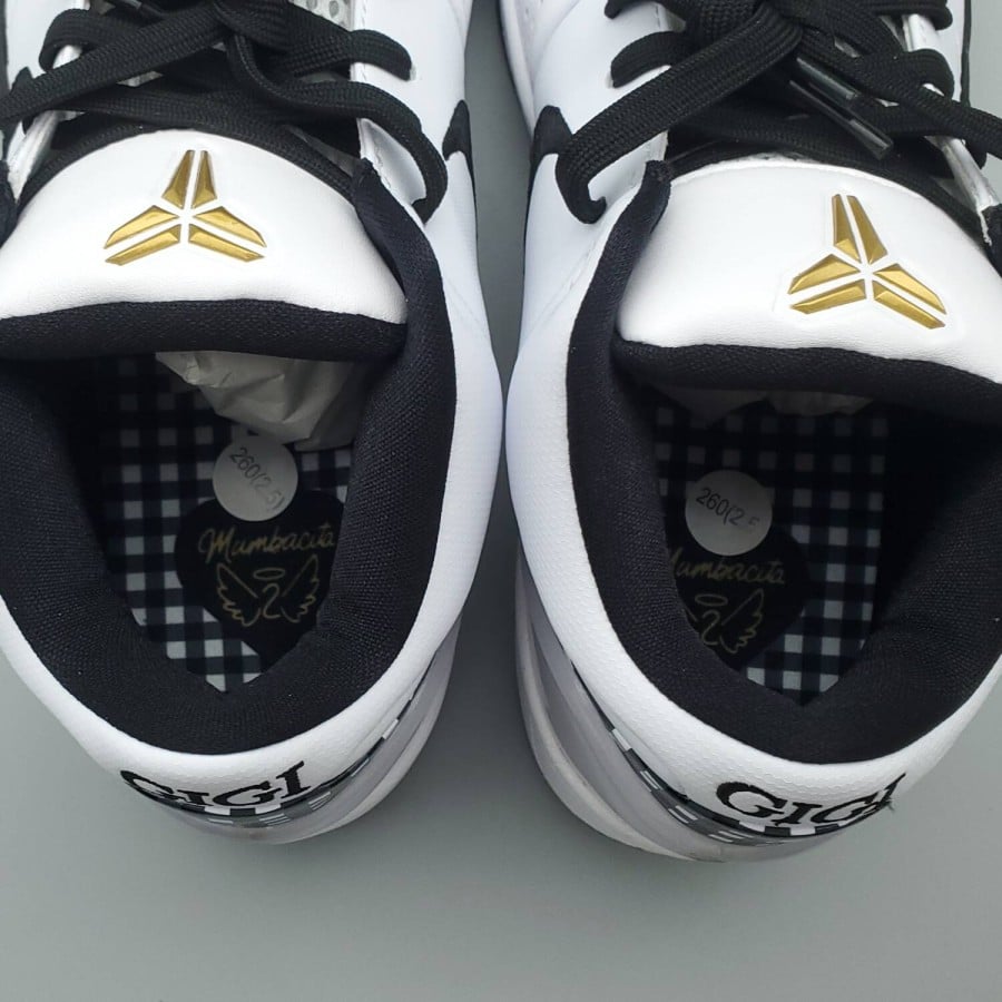 Zoom Kobe 4 Protro