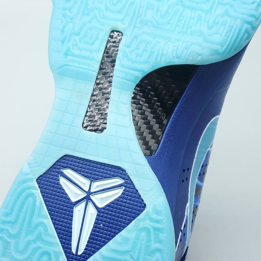 Zoom Kobe 5 Protro