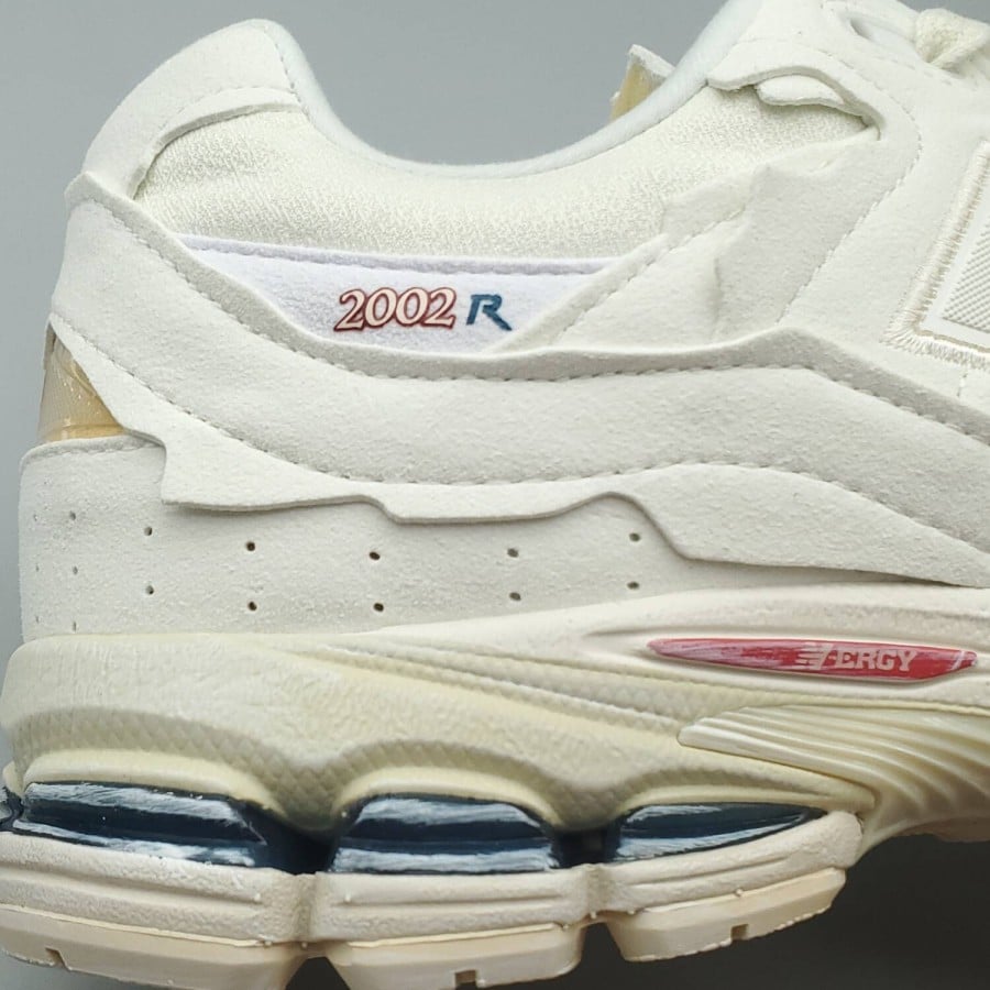 2002R