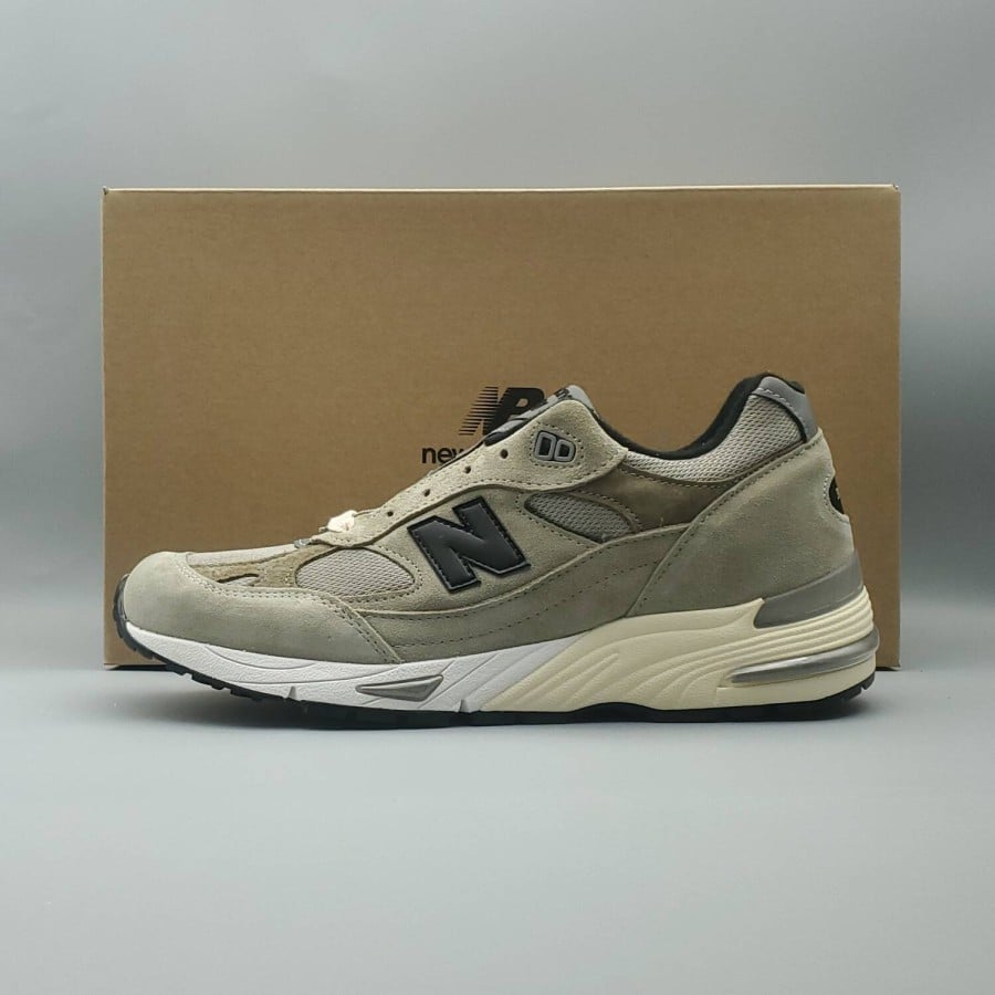 JJJJound x 991 Made in England