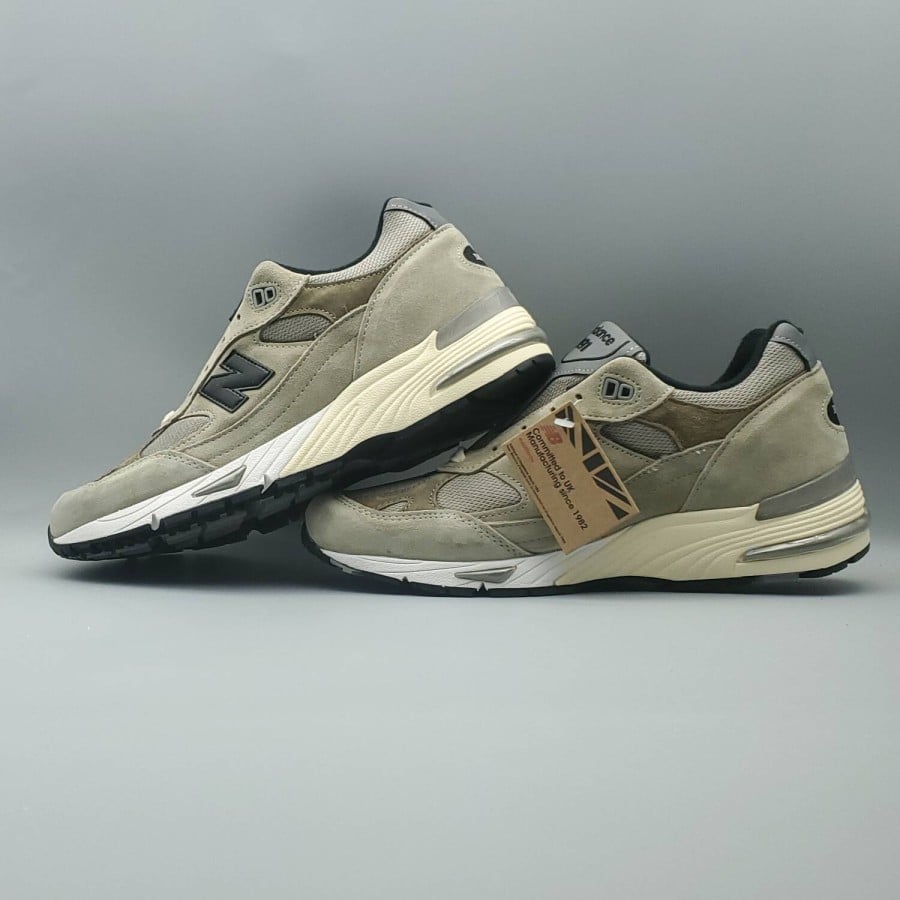 JJJJound x 991 Made in England