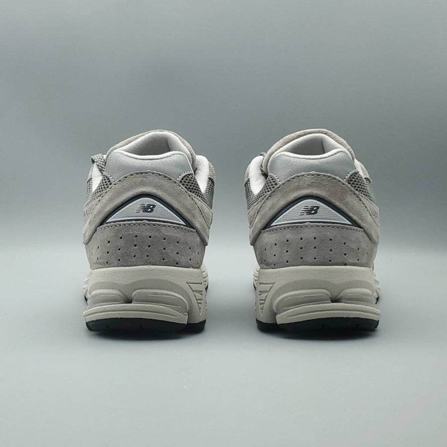 2002R