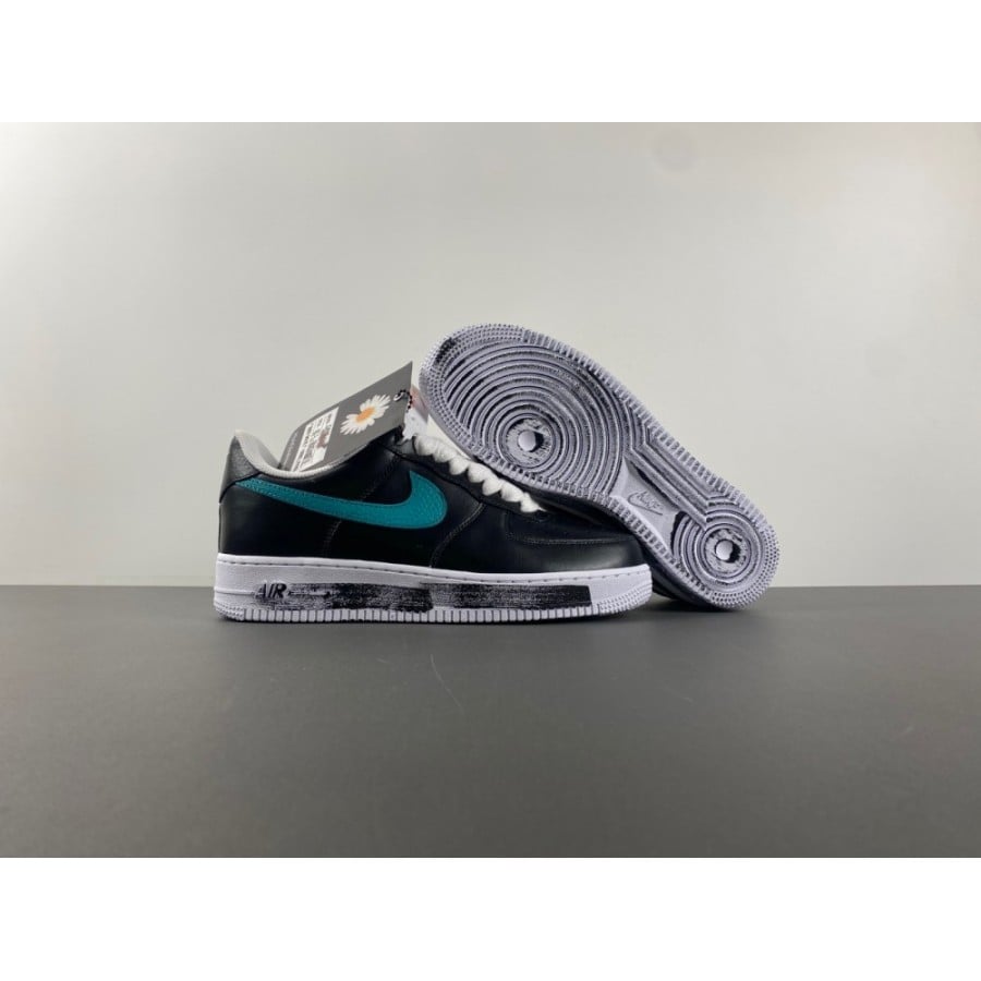 G-Dragon x Air Force 1