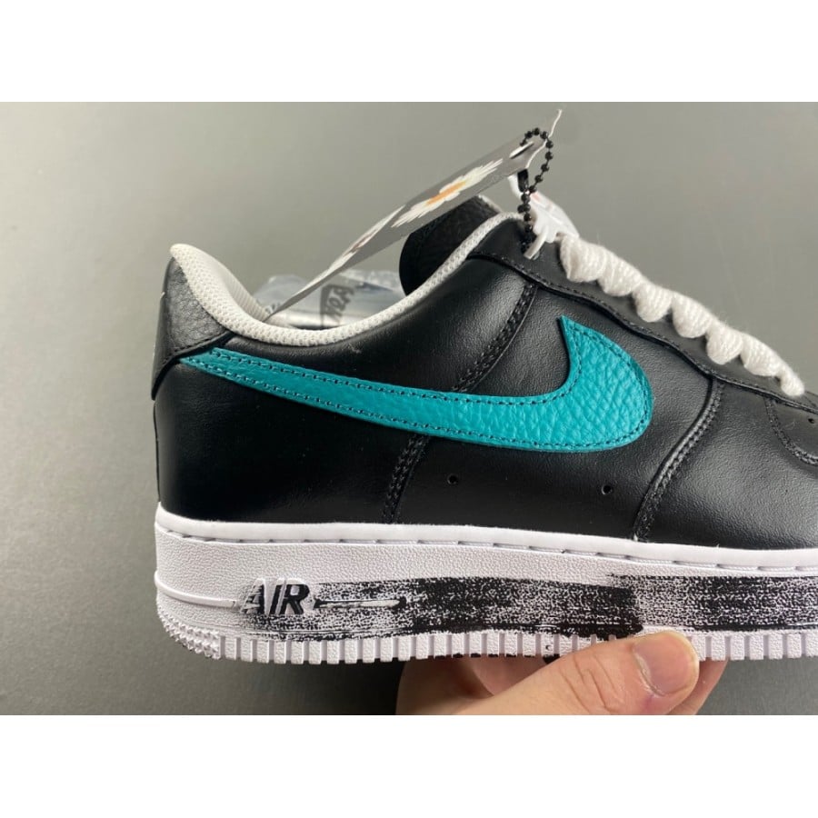 G-Dragon x Air Force 1