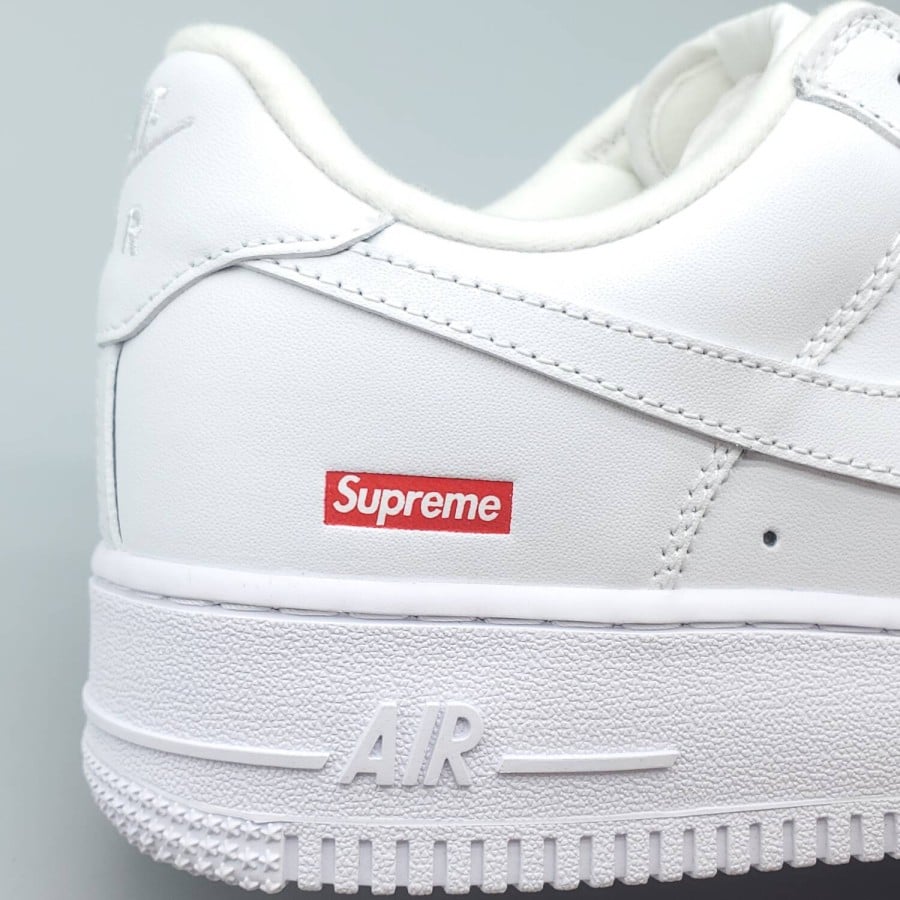 Supreme x Air Force 1 Low