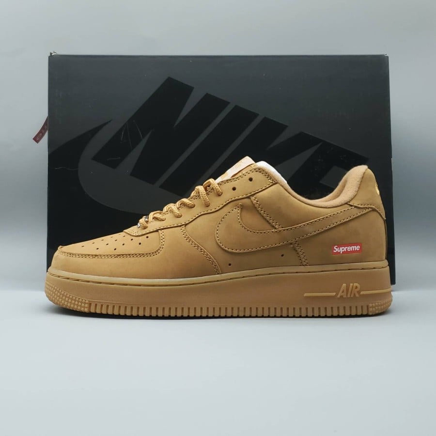 Supreme x Air Force 1 Low SP