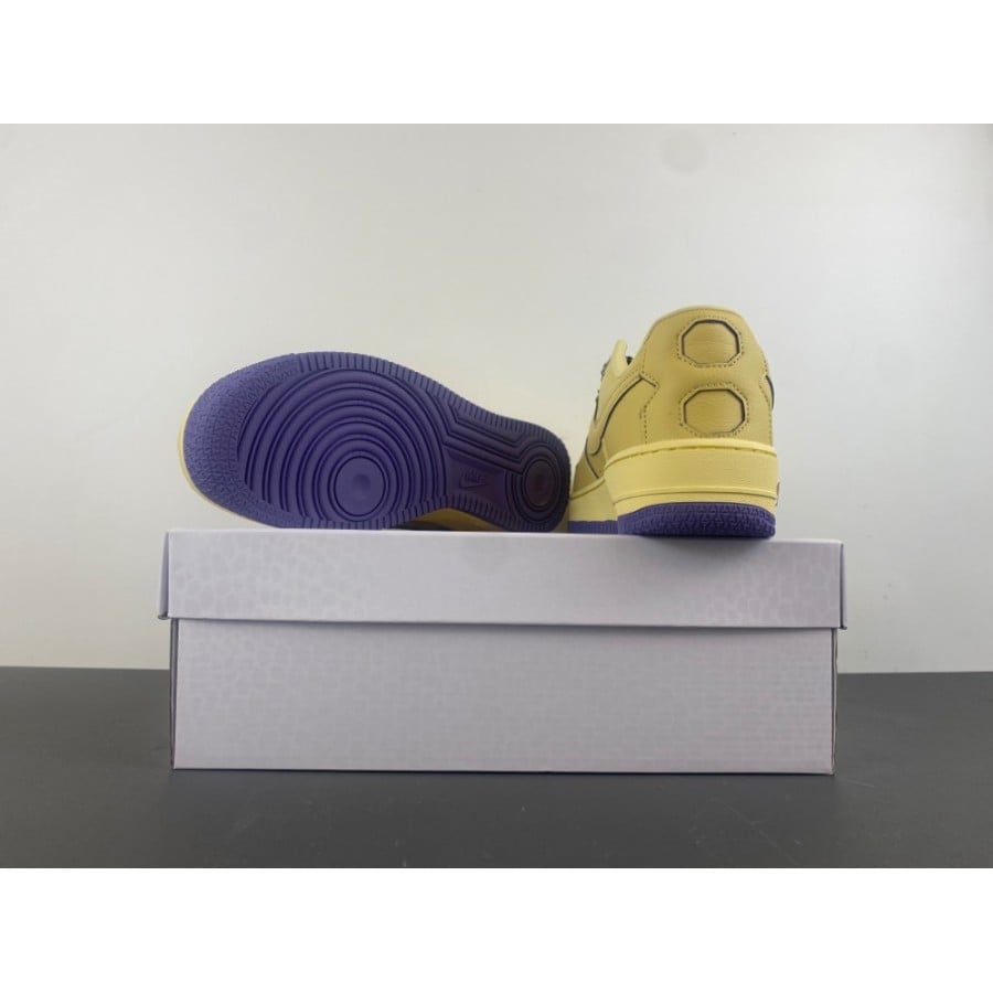 Kobe Bryant x Air Force 1 Low Protro