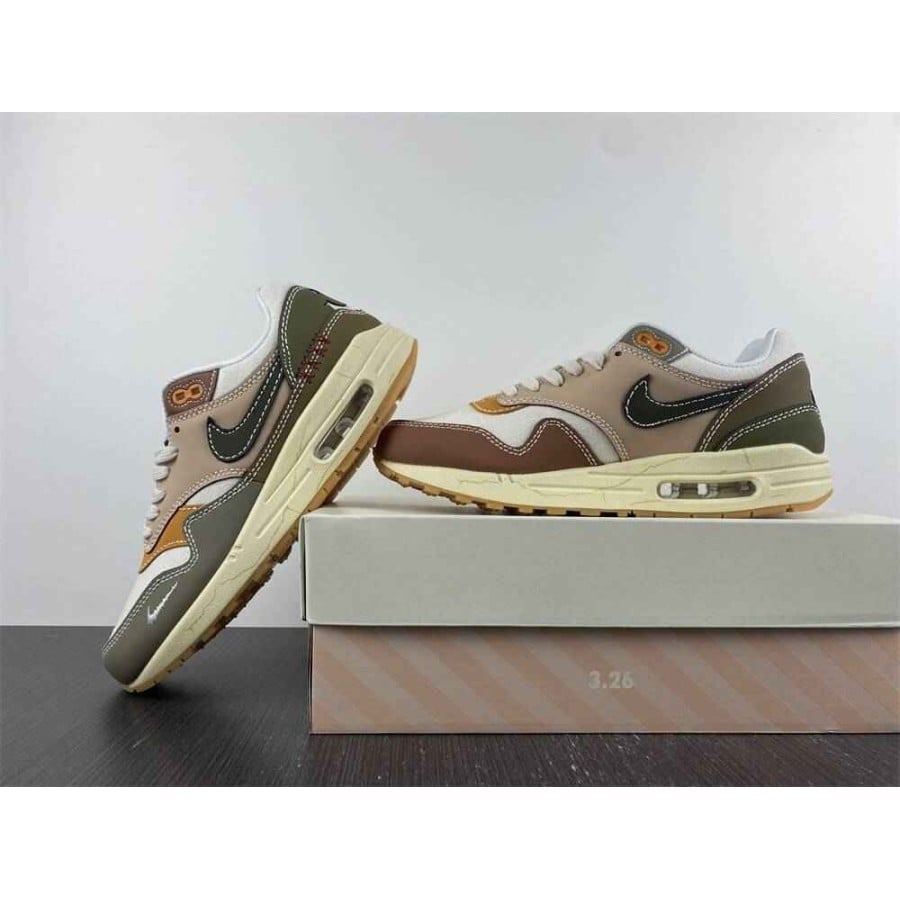 Wmns Air Max 1 Premium
