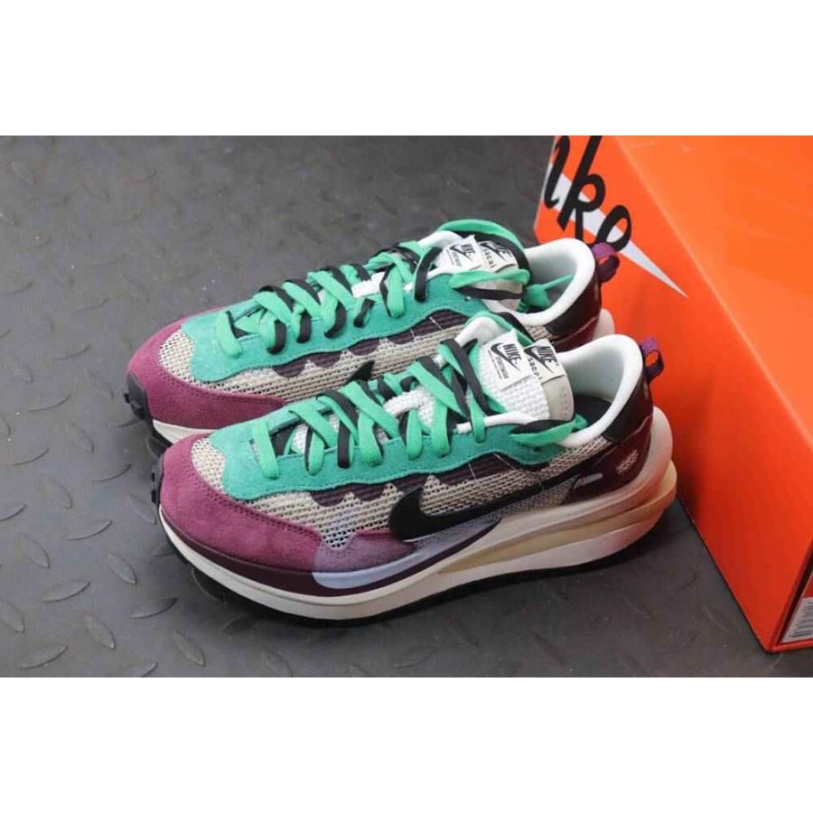 sacai x VaporWaffle SP