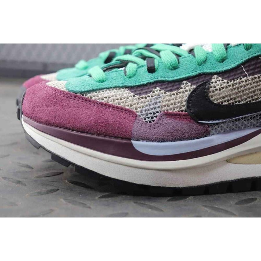 sacai x VaporWaffle SP
