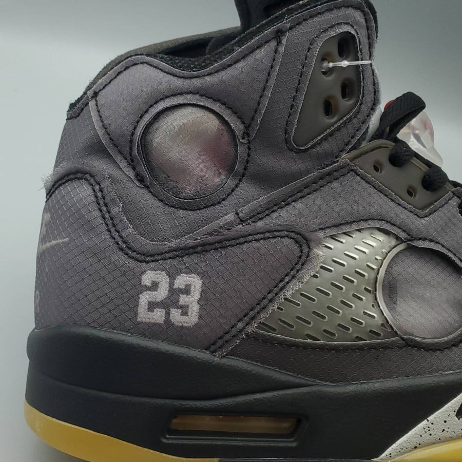 Off-White x Air Jordan 5 Retro SP