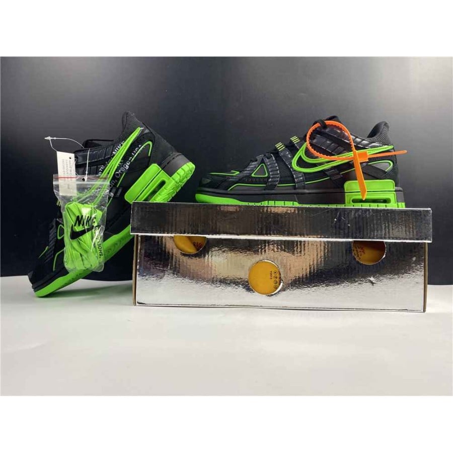 Off-White x Air Rubber Dunk