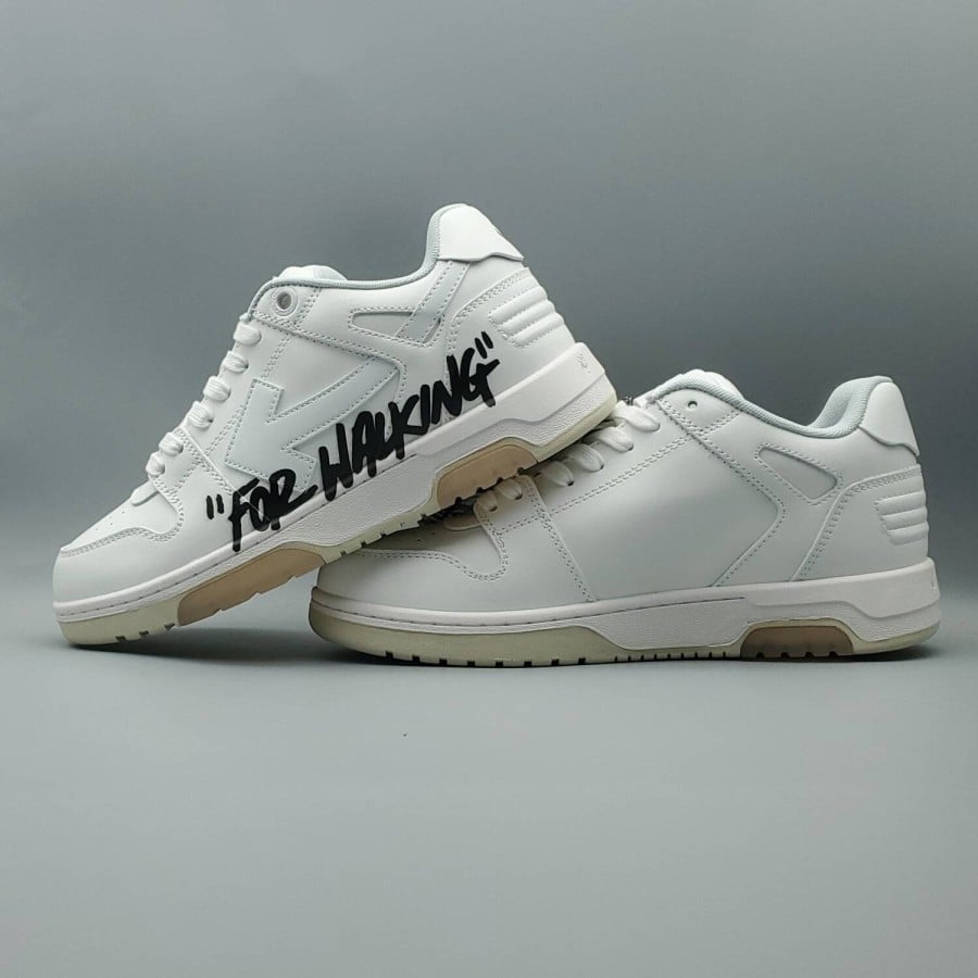 Off-White Out of Office Low