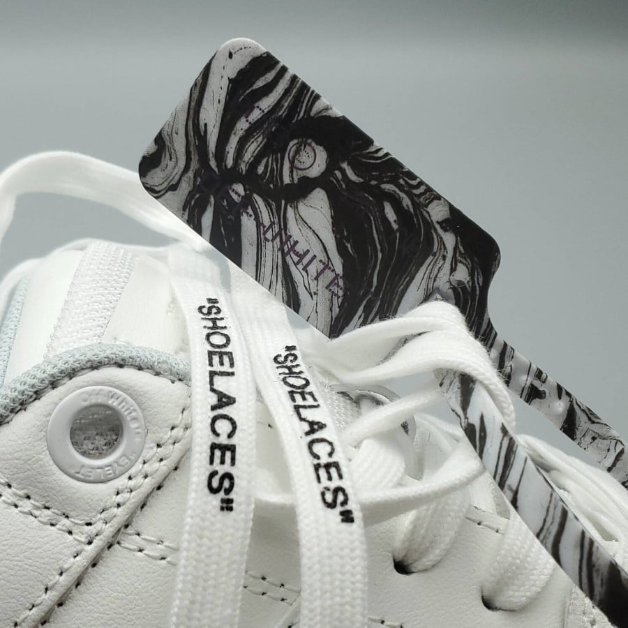 Off-White Out of Office Low