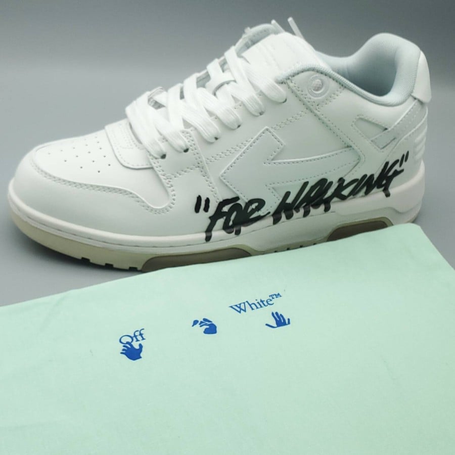 Off-White Out of Office Low