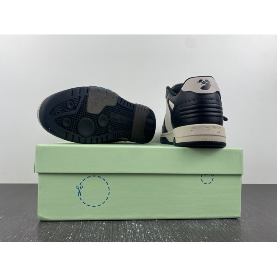 Off-White Wmns Out of Office