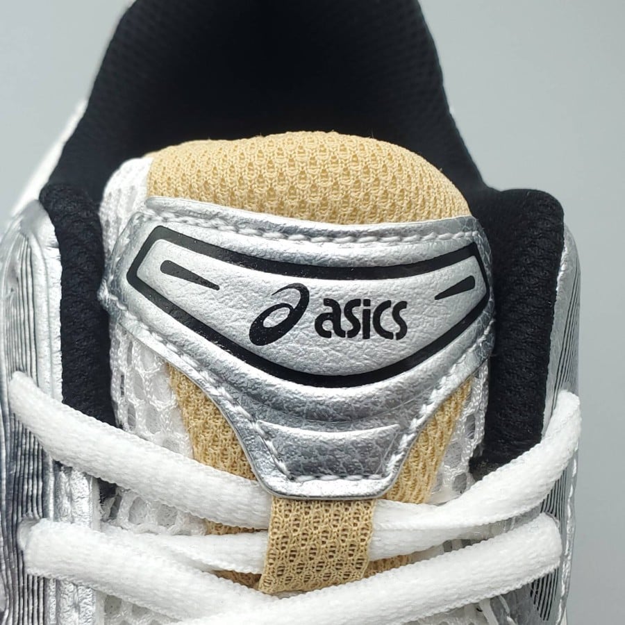 ASICS Gel Kayano 14