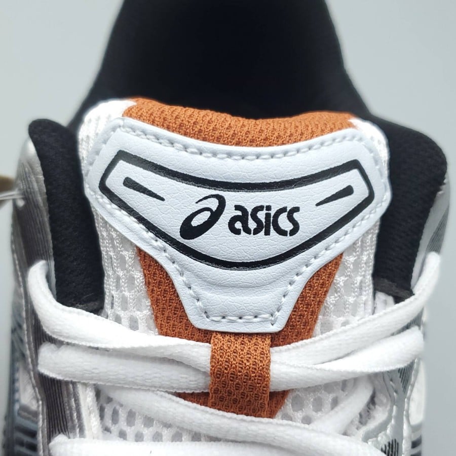 ASICS Gel Kayano 14