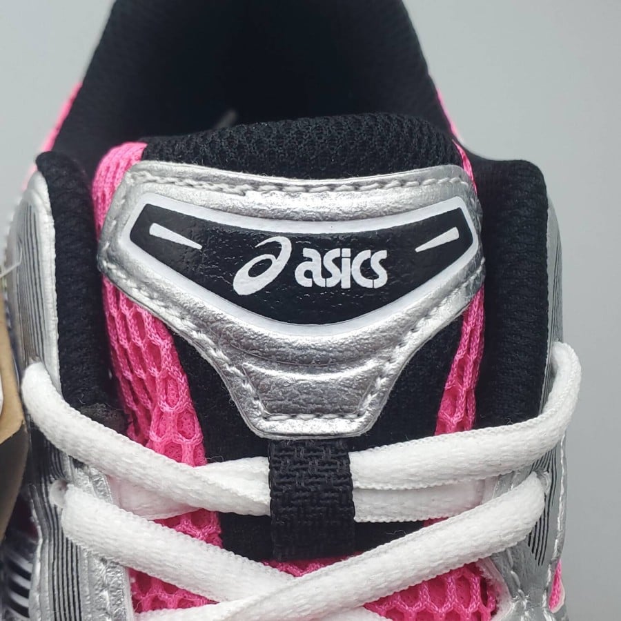 ASICS Gel Kayano 14