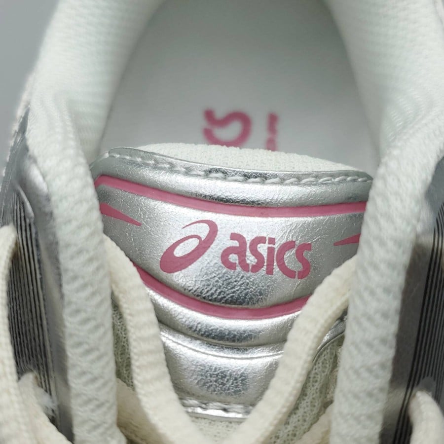 ASICS Gel Kayano 14