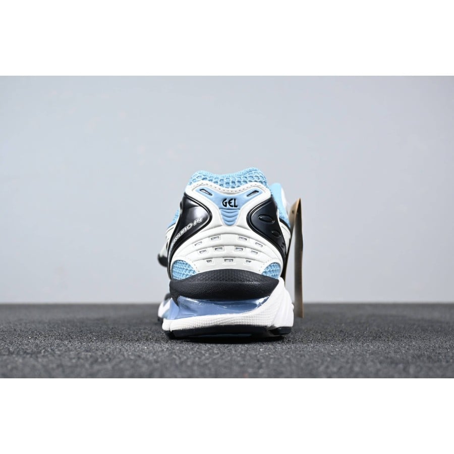 ASICS Gel Kayano 14