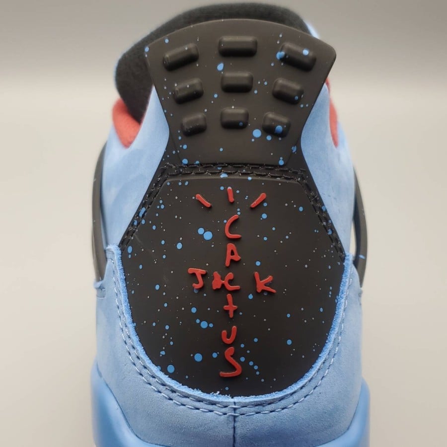 Travis Scott x Air Jordan 4 Retro