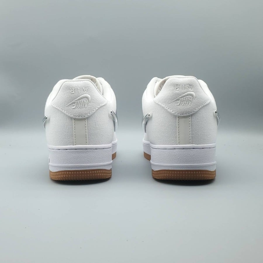 Travis Scott x Air Force 1