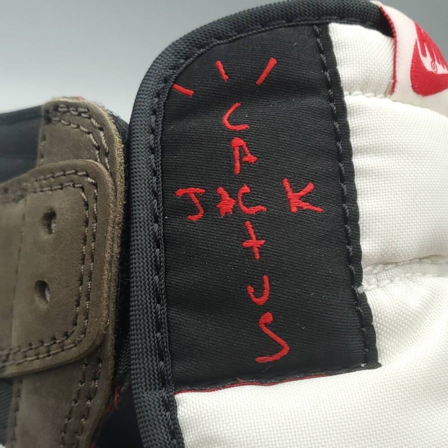 Travis Scott x Air Jordan 1 Retro High OG