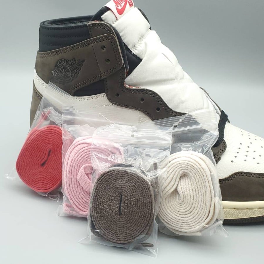 Travis Scott x Air Jordan 1 Retro High OG