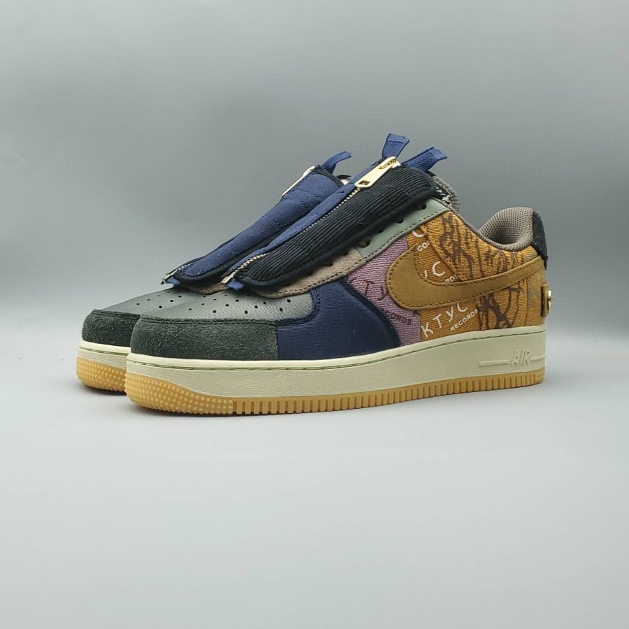 Travis Scott x Air Force 1 Low