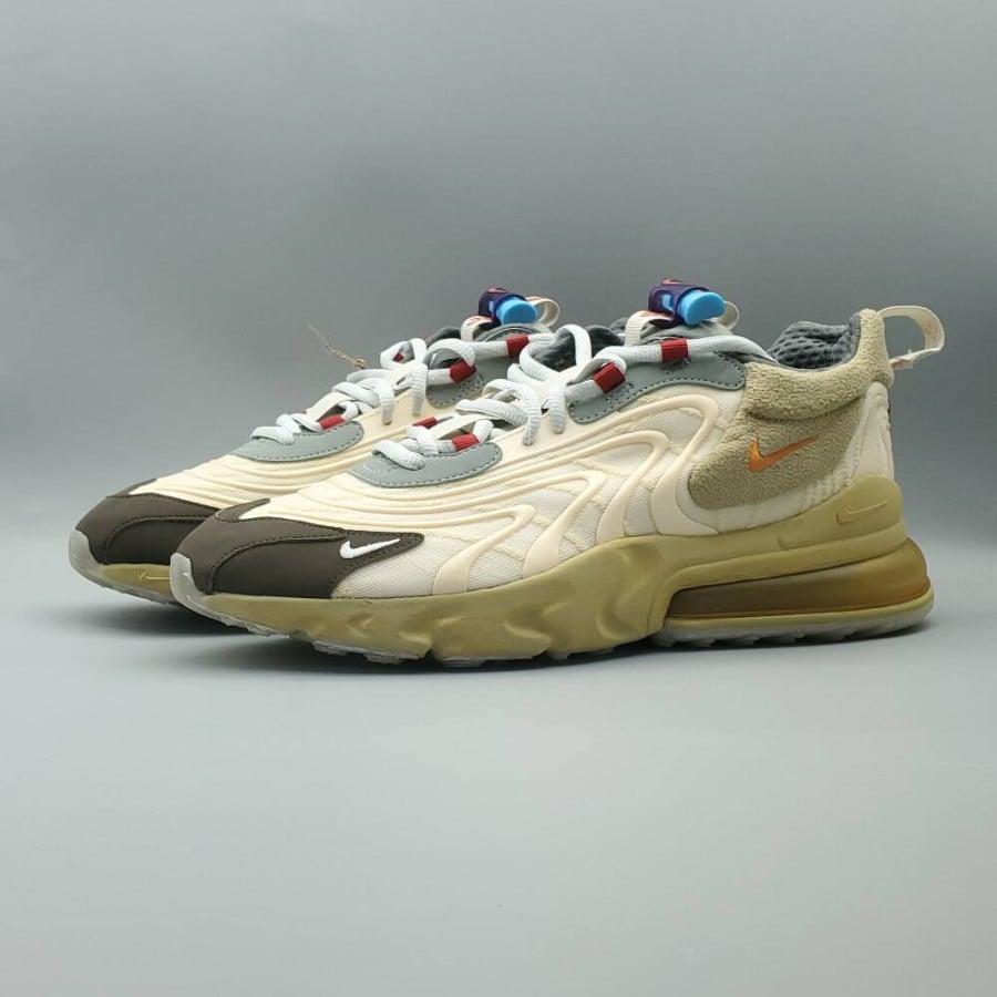 Travis Scott x Air Max 270 React ENG