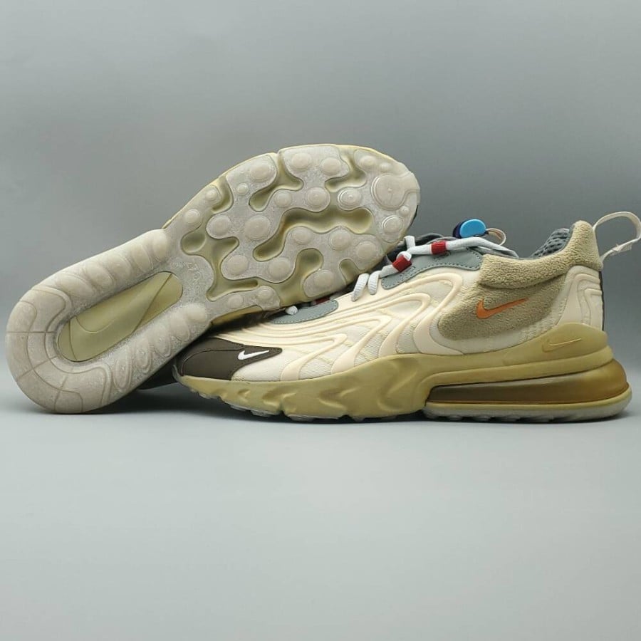 Travis Scott x Air Max 270 React ENG