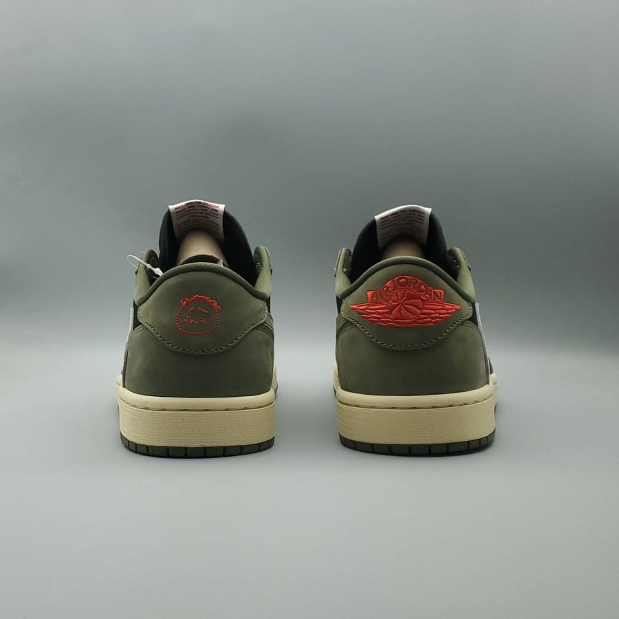 Travis Scott x Air Jordan 1 Low OG SP
