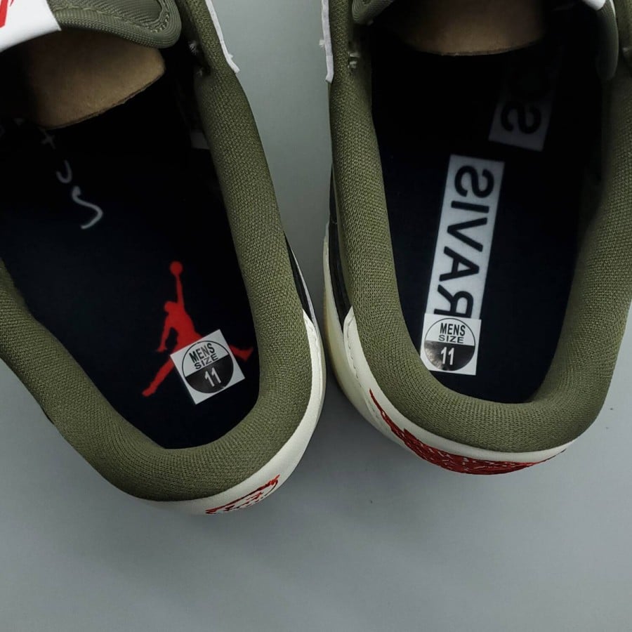 Travis Scott x Air Jordan 1 Low OG SP