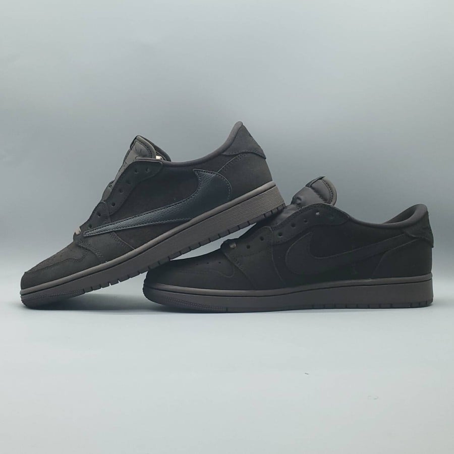 Travis Scott x Air Jordan 1 Low OG SP