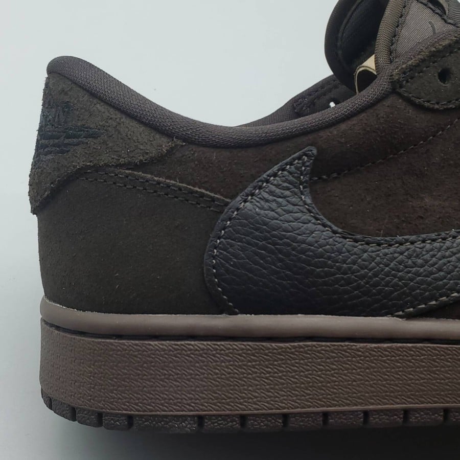 Travis Scott x Air Jordan 1 Low OG SP