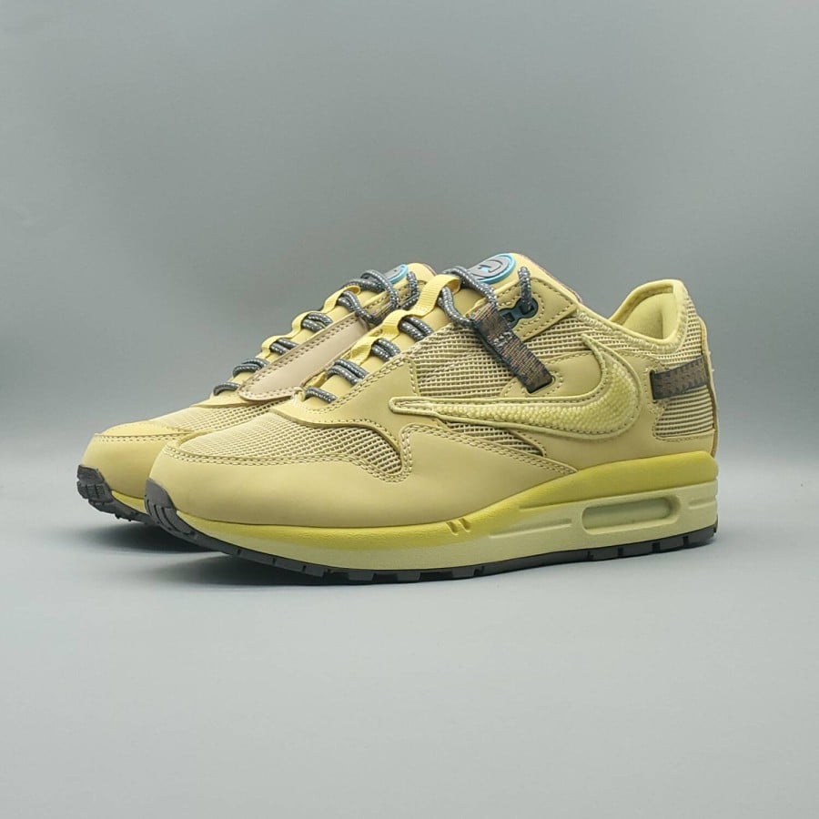 Travis Scott x Air Max 1