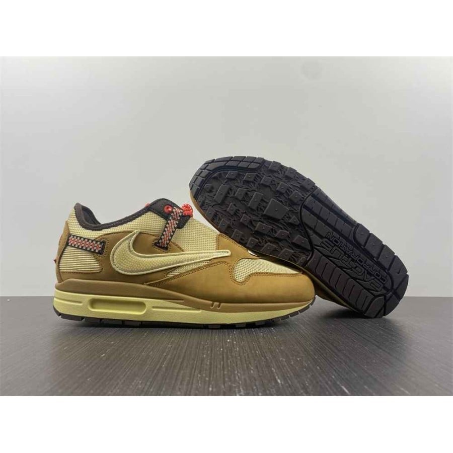 Travis Scott x Air Max 1