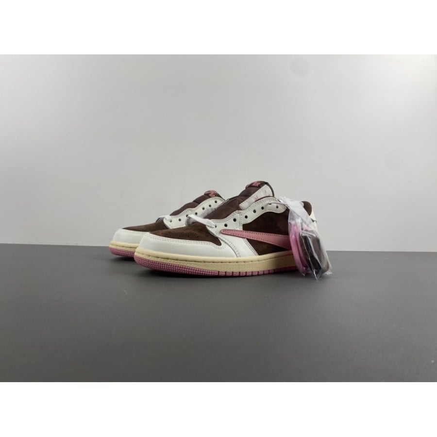 Travis Scott x Wmns Air Jordan 1 Retro Low OG SP