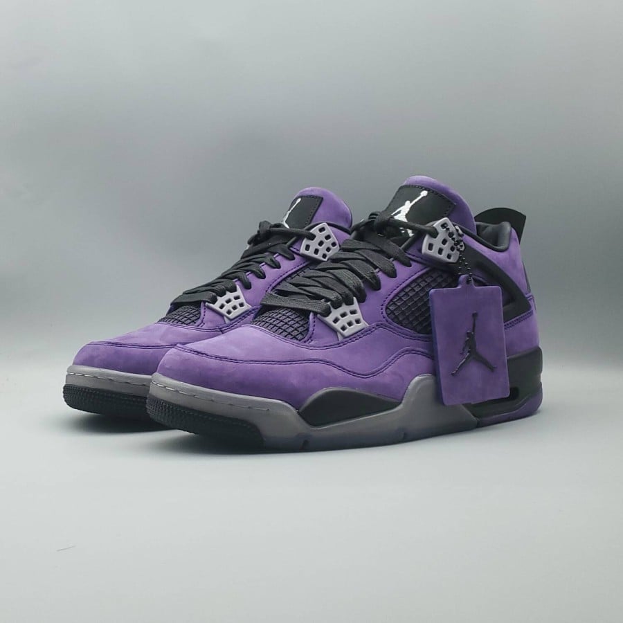 Travis Scott x Air Jordan 4 Retro