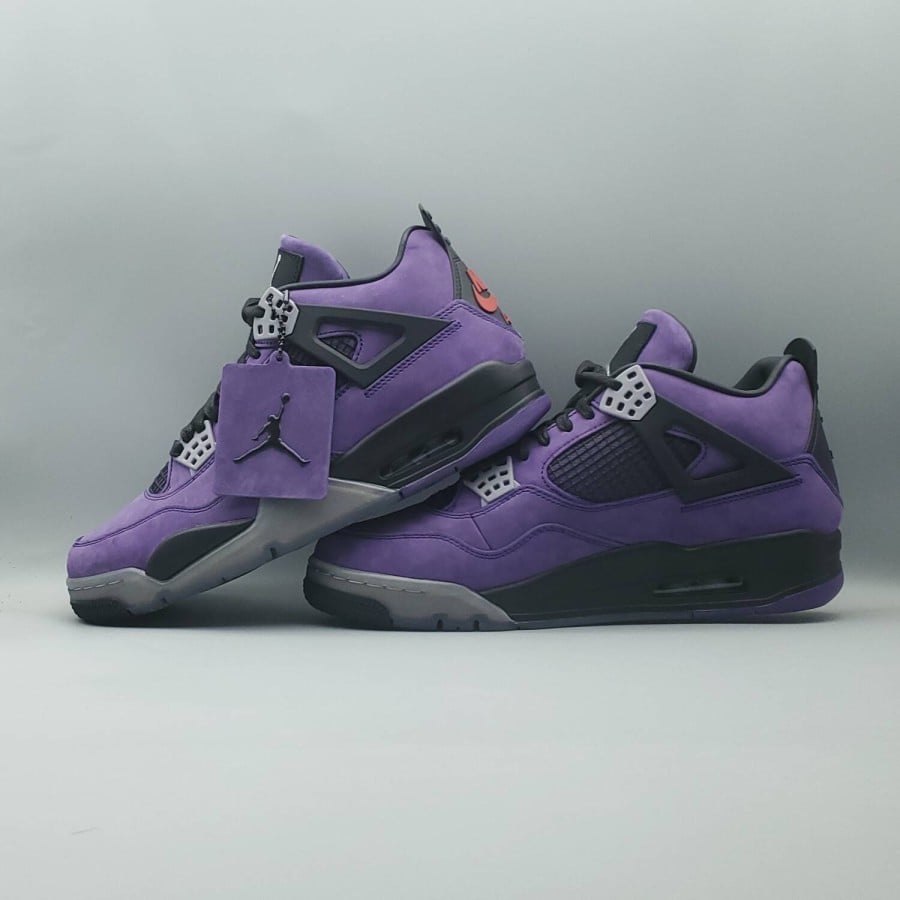 Travis Scott x Air Jordan 4 Retro